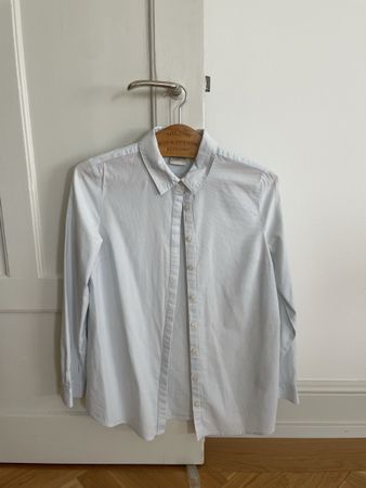 Selected Femme - hellblau-gestreifte Bluse in Grösse 36