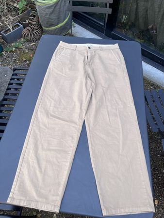 Pants beige size W32/L32 new