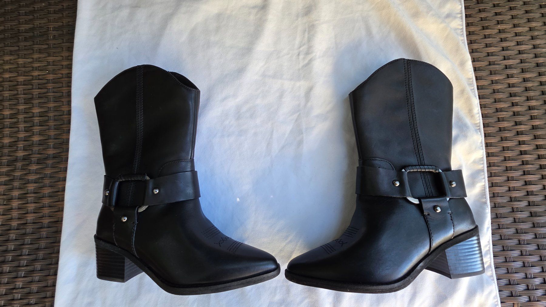 Clarks Scarpe da donna: Clarks Narrative Western- / Leder Grösse  37 – Nuovo (secondo la descrizione) da Diepoldsau venduto da Kaufrausch82 4