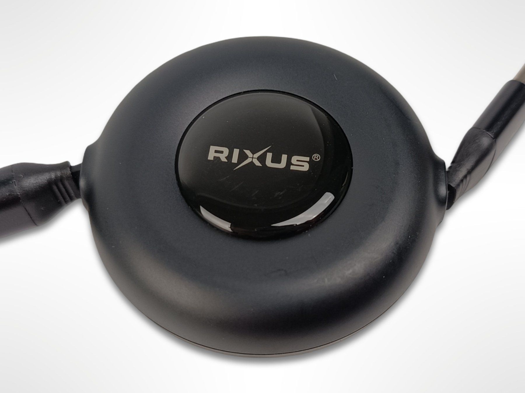 Câbles: RIXUS Ladekabel 3 in 1 mit Aufrollfunktion – D'occasion à Suhr par Restwert_Suhr 4