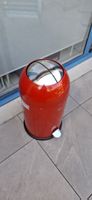 poubelle Wesco rouge 33L.