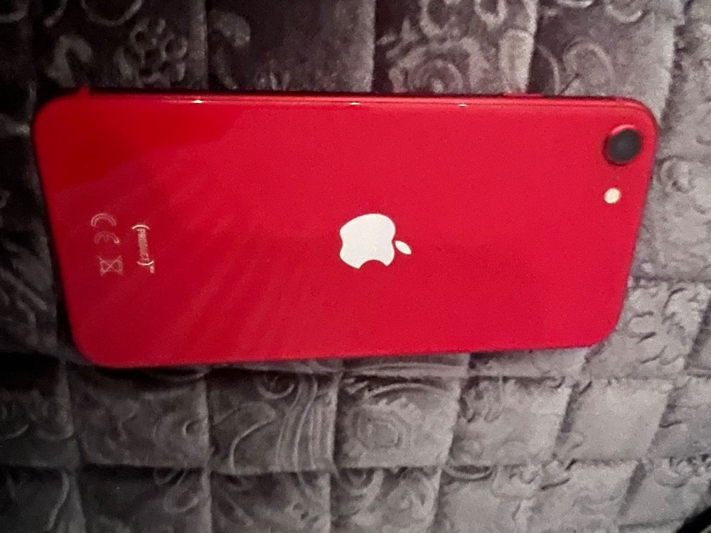 iPhone SE 64 GB Rot (Gebraucht) in Wangen-Brüttisellen für CHF 179 ...