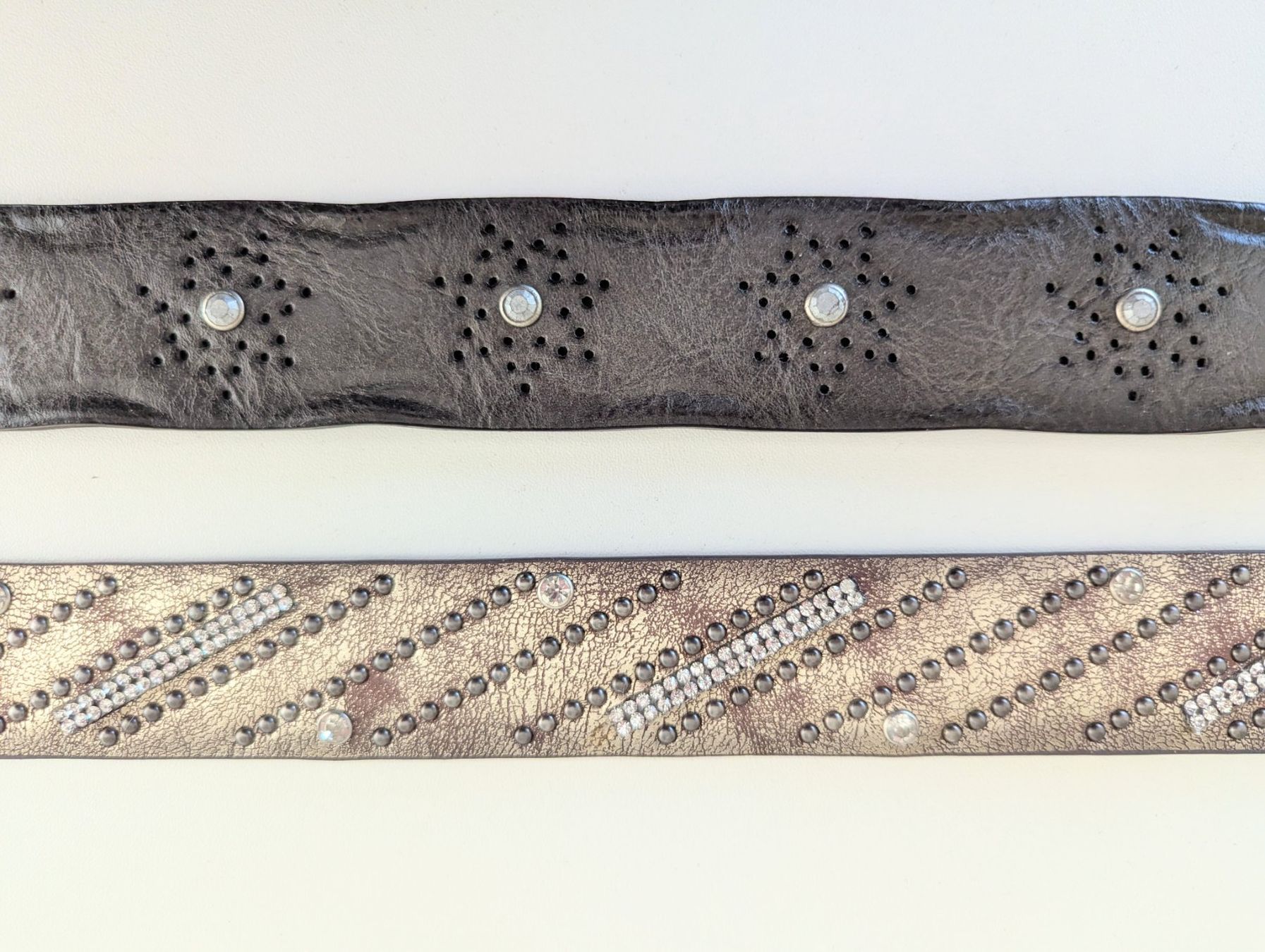Cinture: 2 Gürtel im Set - Grösse 95 cm – Nuovo (secondo la descrizione) da Eschenbach SG venduto da Peachick
