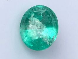 SMARAGD  bläulich/grün Cabochon   8.66cts   Ural / Sibirien