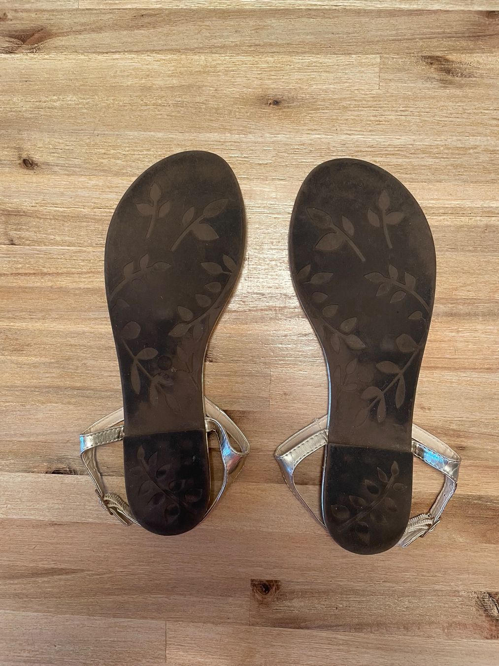 Cube Damenschuhe: Leichte Sandale CUBE, Gr.  39 goldfarben – Gebraucht aus Uster von capmar 1