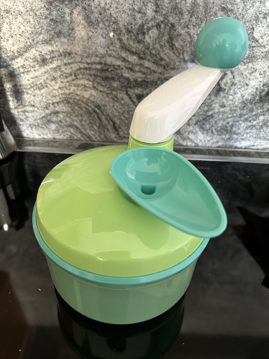 Tupperware Elettrodomestici da cucina: Tupoerware Quick-Chef , schneiden/zerkleinern, mixen – Usato da Glarus venduto da Karinae