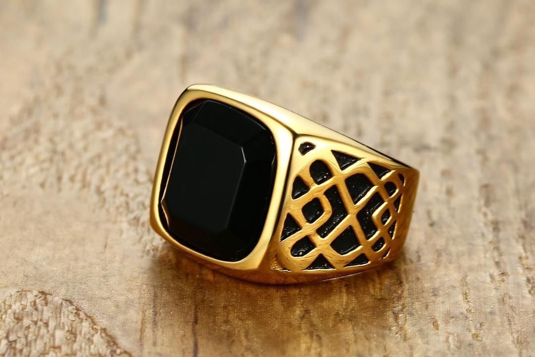 Anelli: Men ring gold black stone – Nuovo e nell'imballaggio originale da Aarburg venduto da StavFashion 1