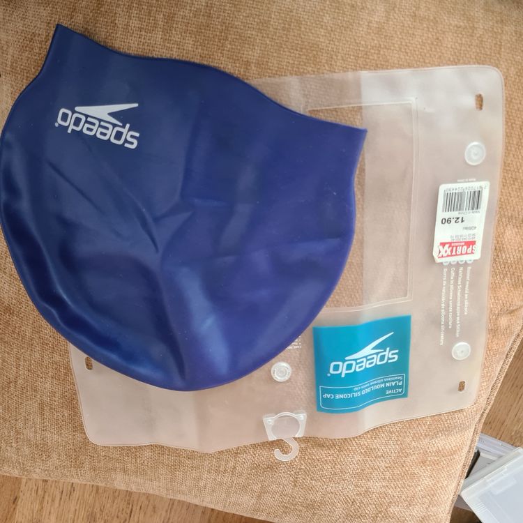 Speedo Badekappe blau (Gebraucht) in Horgenberg fr CHF 3  mit ...