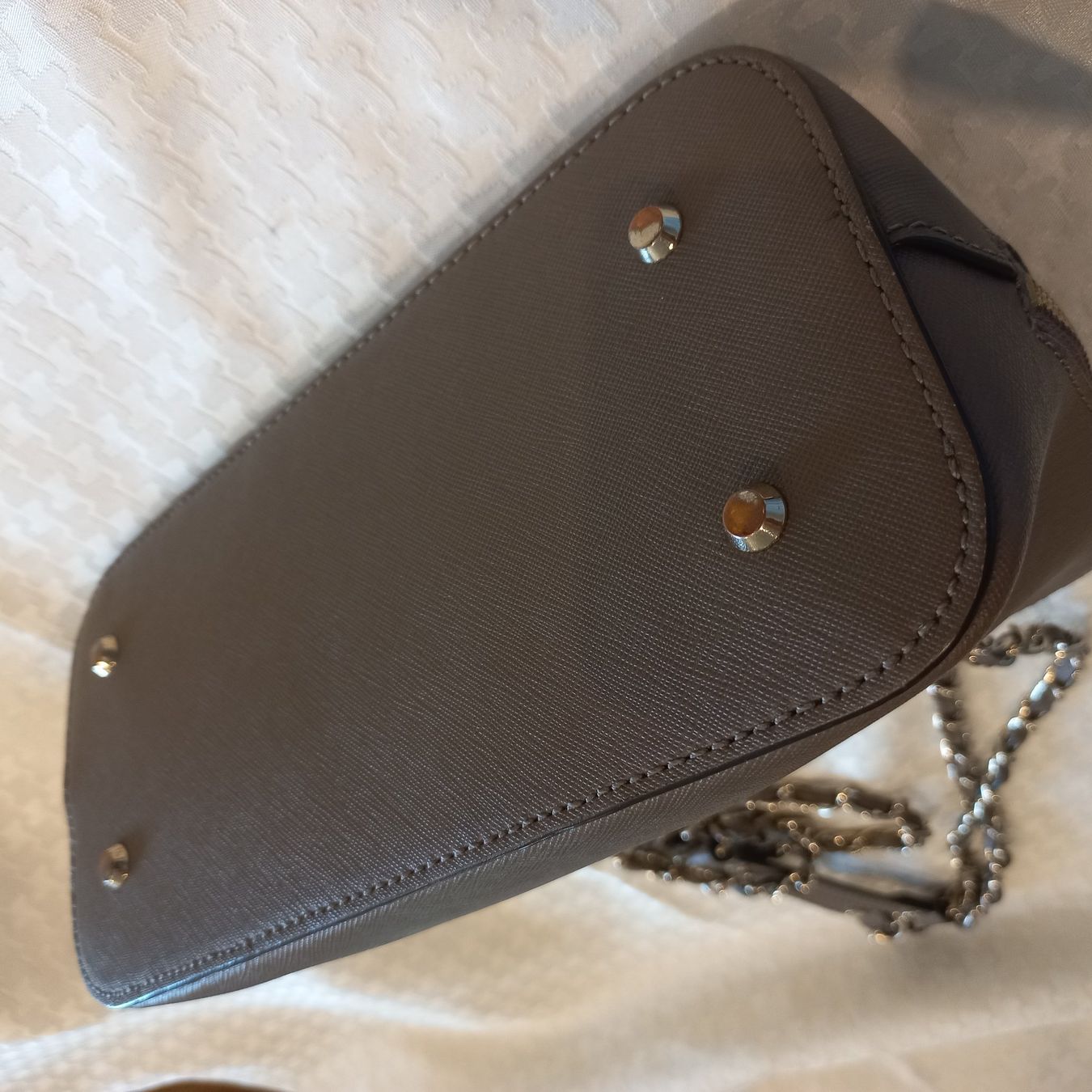 DKNY Sacs femmes: Sac à main DKNY – D'occasion à Dompierre FR par fat_xth5 4