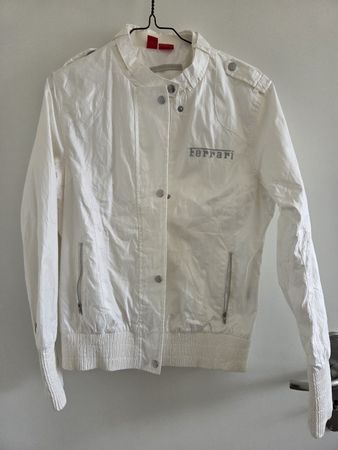 Veste Ferrari Puma blanche taille M femme en très bon état