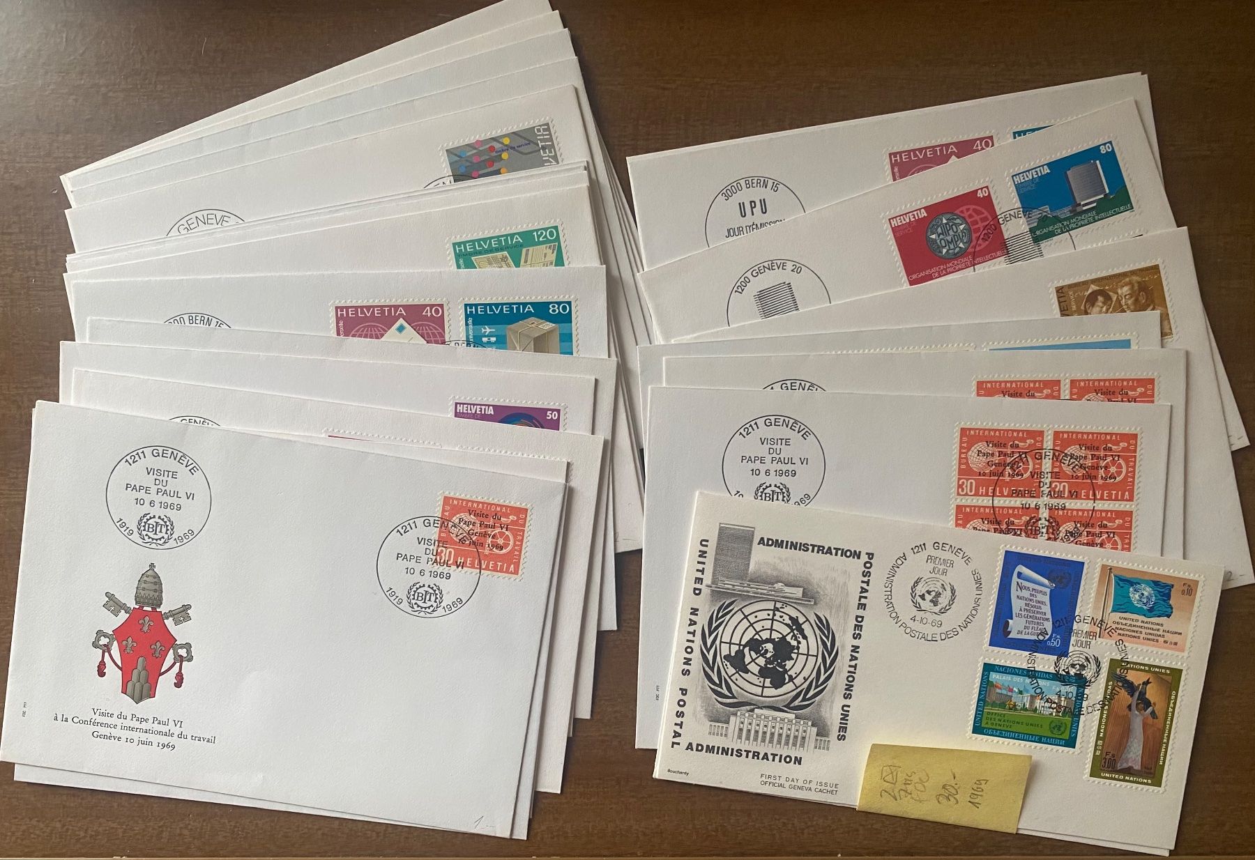 Tutti i francobolli: Briefe, FDC, Genfer Ämter, 1960er/1970er – Usato da Oberuzwil venduto da Deafgrischa