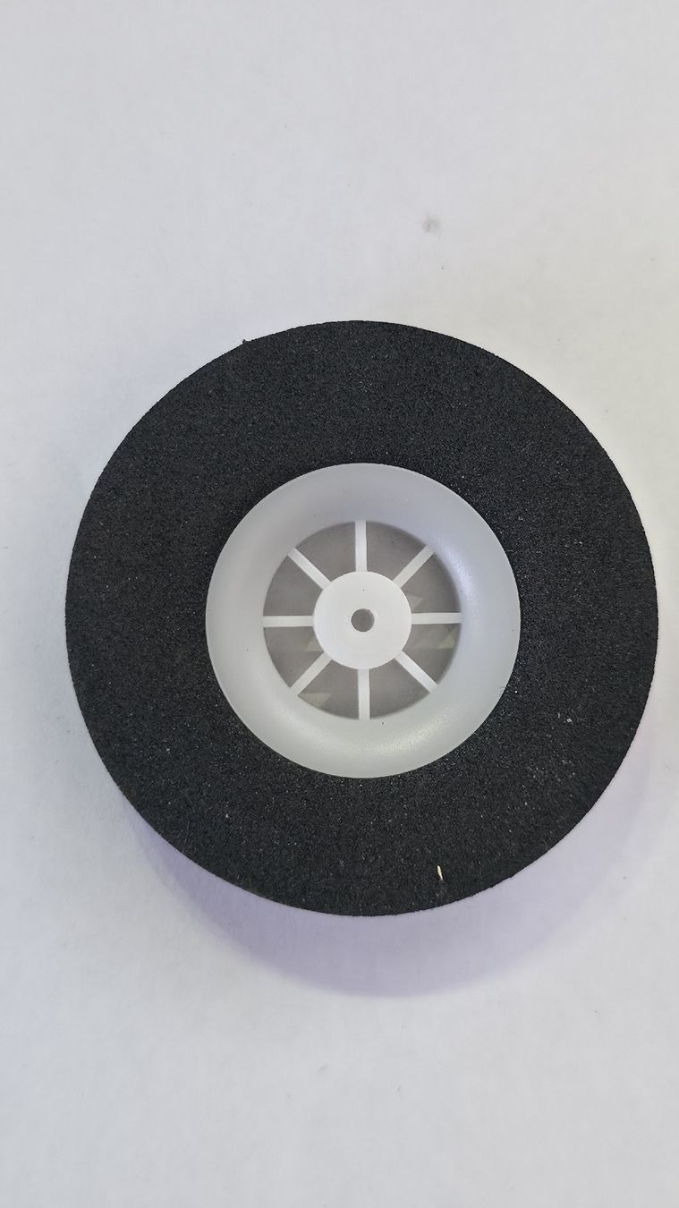 Modellismo RC: RC Modellbau 1x Rad Moosgummi 5 cm – Nuovo (secondo la descrizione) da Grüningen venduto da scotus82