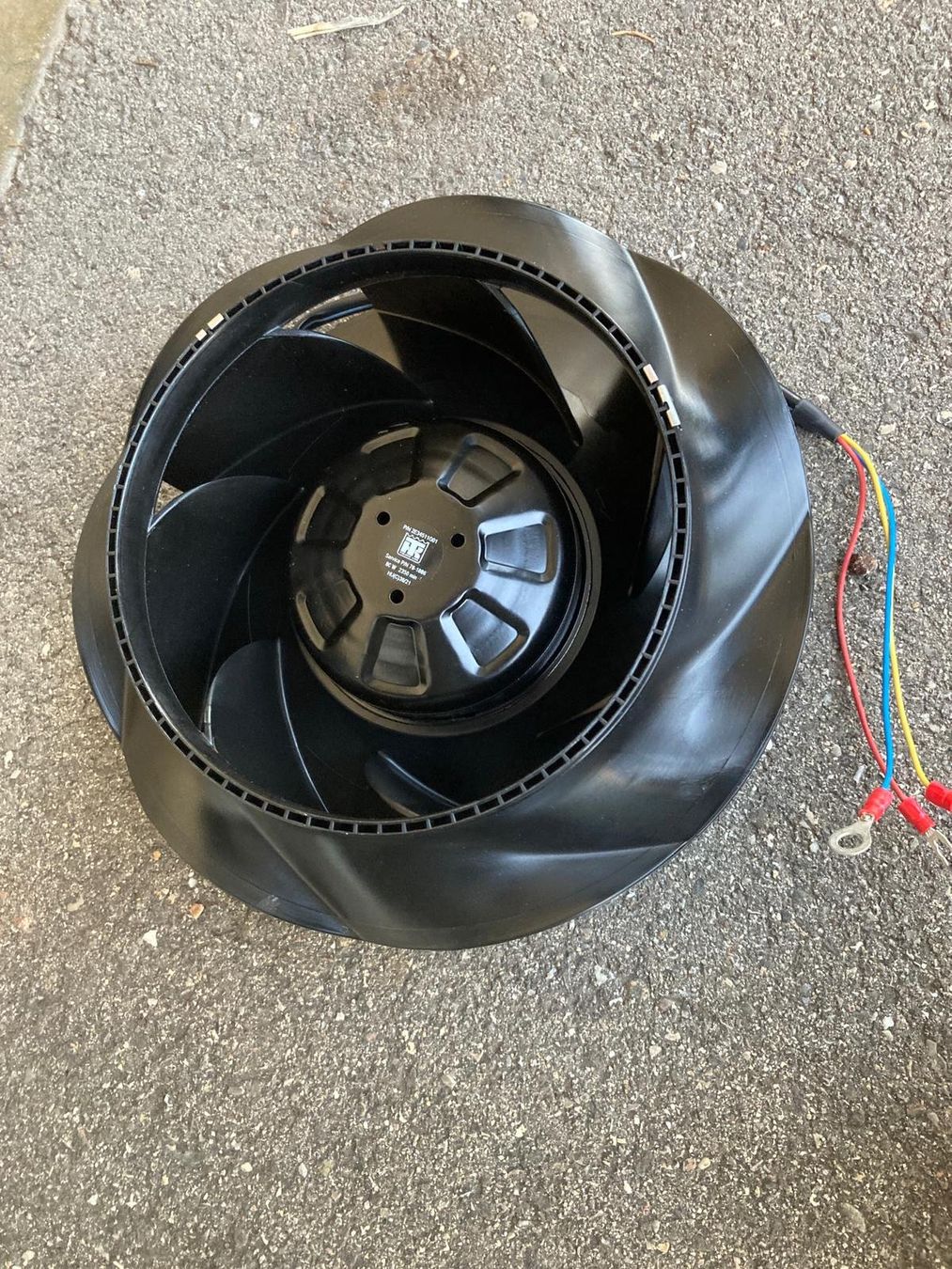 Ventilatoren: Lüftermotor – Neu und originalverpackt aus Holderbank SO von Dimish