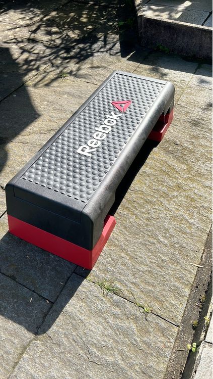 Reebok Step - Ideal für dein Home Workout im Frühling! (Neu (gemäss ...