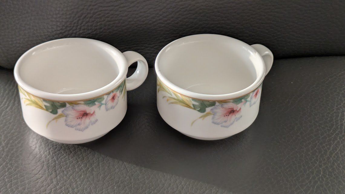 Villeroy & Boch Tassen: Espressotassen von Villeroy & Boch – Gebraucht aus Bäretswil von Ober-Land