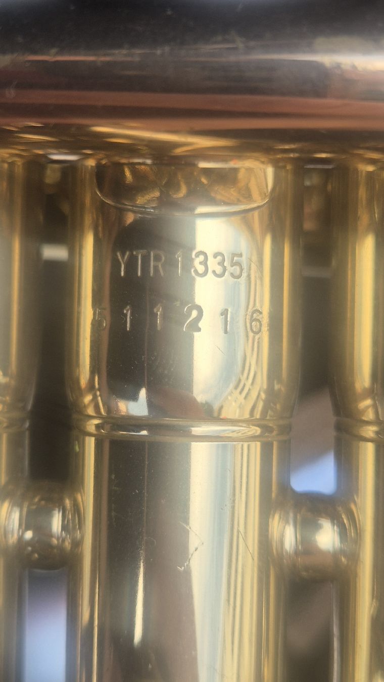 Yamaha Strumenti musicali: Yamaha YTR 1335 Trompete – Usato da Rämismühle venduto da beni0010 3