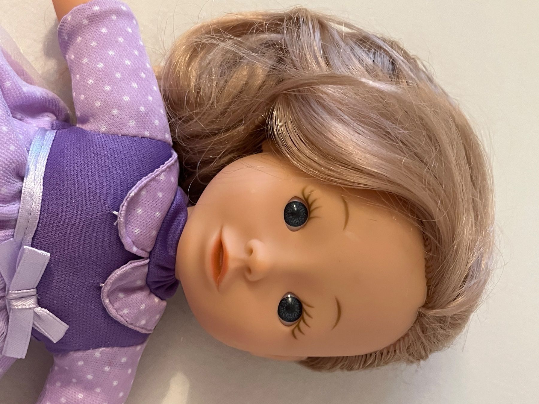 Bambole: Puppe Violet weiche Körper neuwertig – Usato da Zürich venduto da asocaciu 4