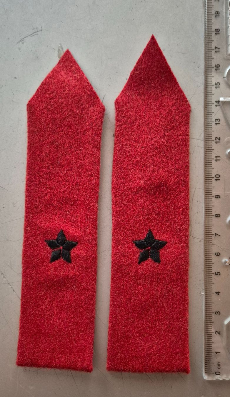 Schweizer Armee Plaketten & Abzeichen: Ärmelpatten Set – Neu (gemäss Beschreibung) aus Dottikon von Robawa