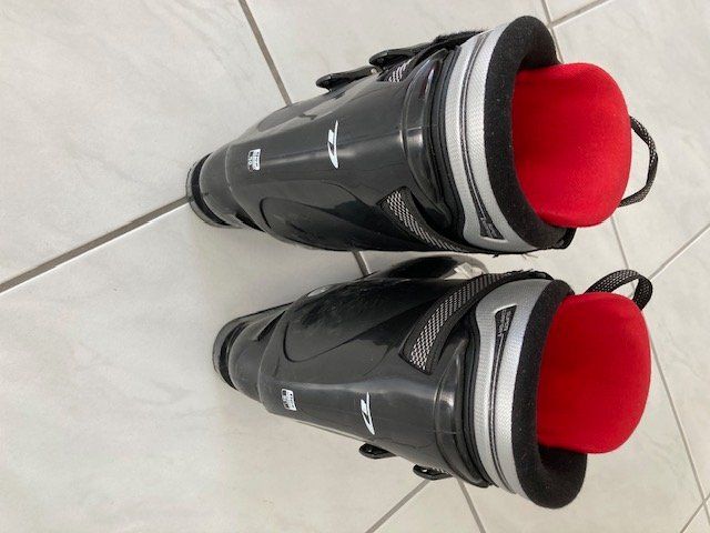 Herrenschuhe: Skischuhe – Gebraucht aus Kappelen von eun_cjq2 2