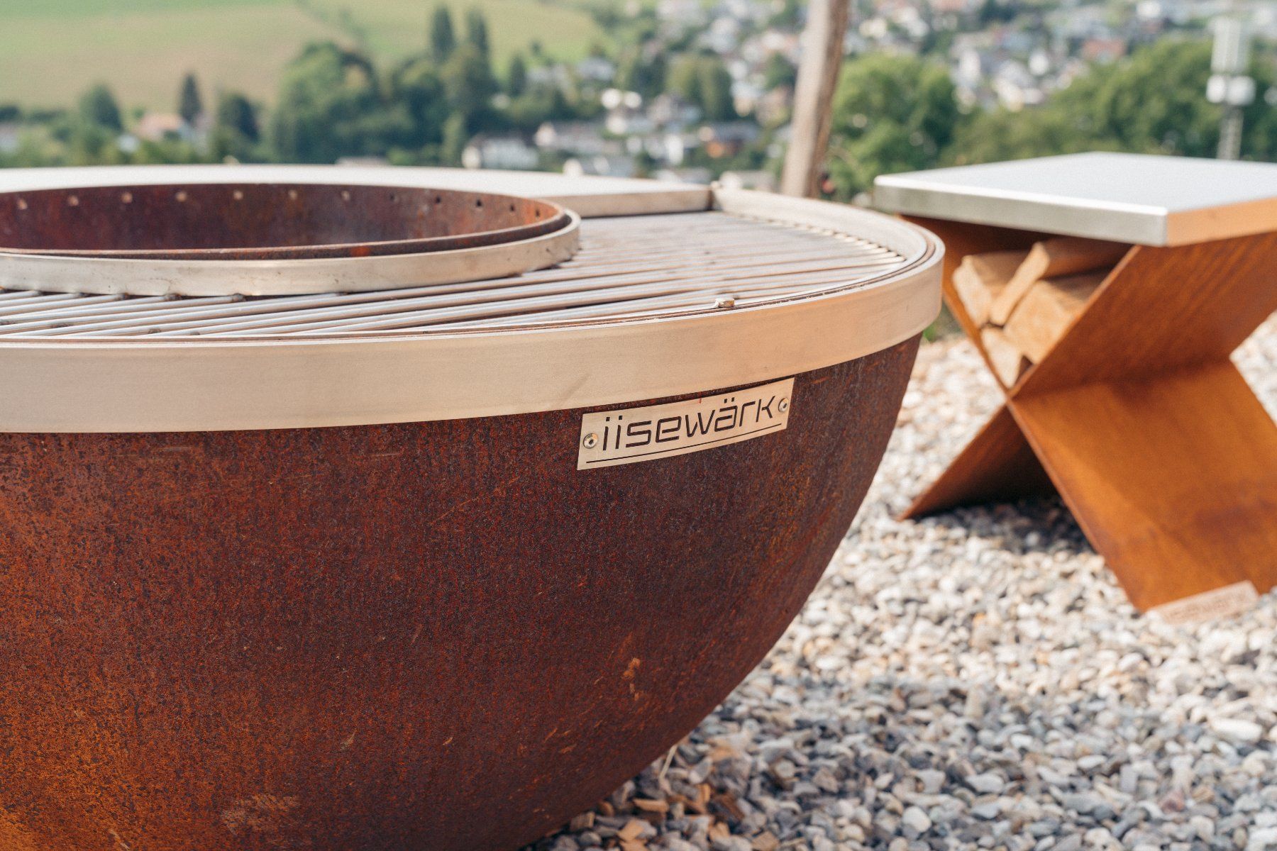 Cheminée d'extérieur: iisekugele // Feuerkugel // Feuerschale – Neuf (Voir description) à Bennwil par BT-Metallbau-GmbH 4