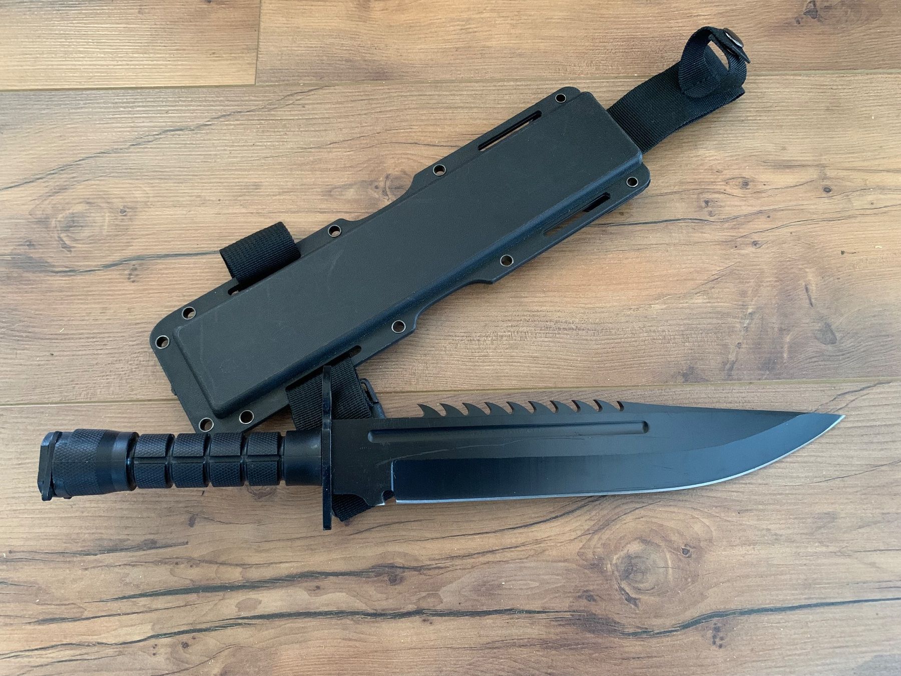 Zubehör: Tactical Messer Appuntato 43cm BLACK NEU – Neu und originalverpackt aus Bergdietikon von shopAgent 4