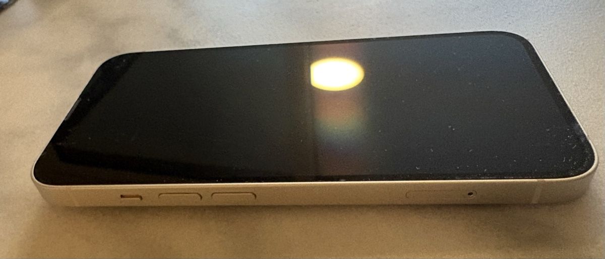 Apple Telefoni cellulari / Smartphones: iPhone 14, Weiss Polarstern, 128GB – Usato da Bern venduto da bar_yyg8 5