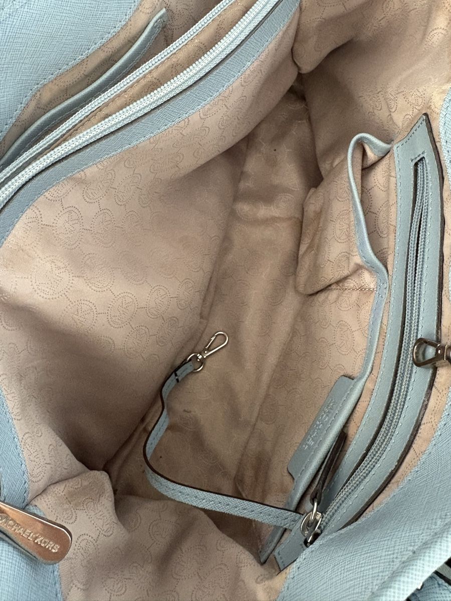 Michael Kors Taschen für Damen: Michael Kors Handbag Light Blue Used – Gebraucht aus Mont-sur-Rolle von ann_lbx7 3