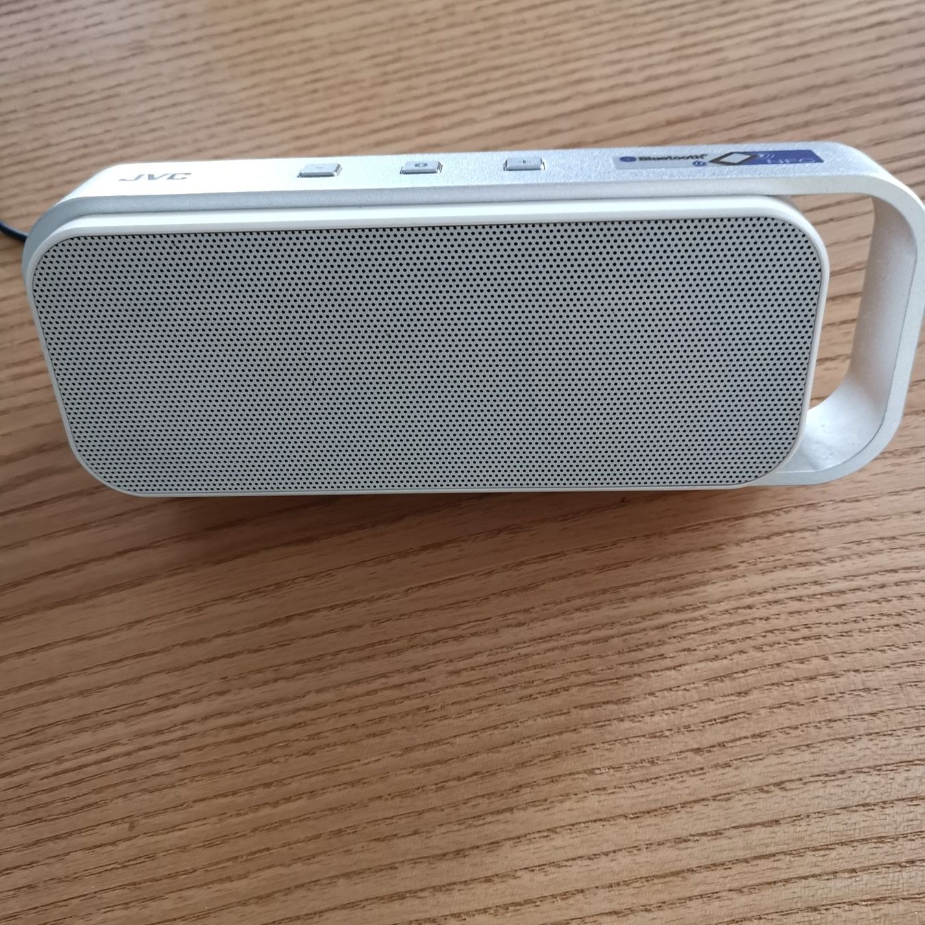 JVC Casse acustiche: Mini enceinte JVC Bluetooth – Usato da Marly venduto da bourguillon01 1