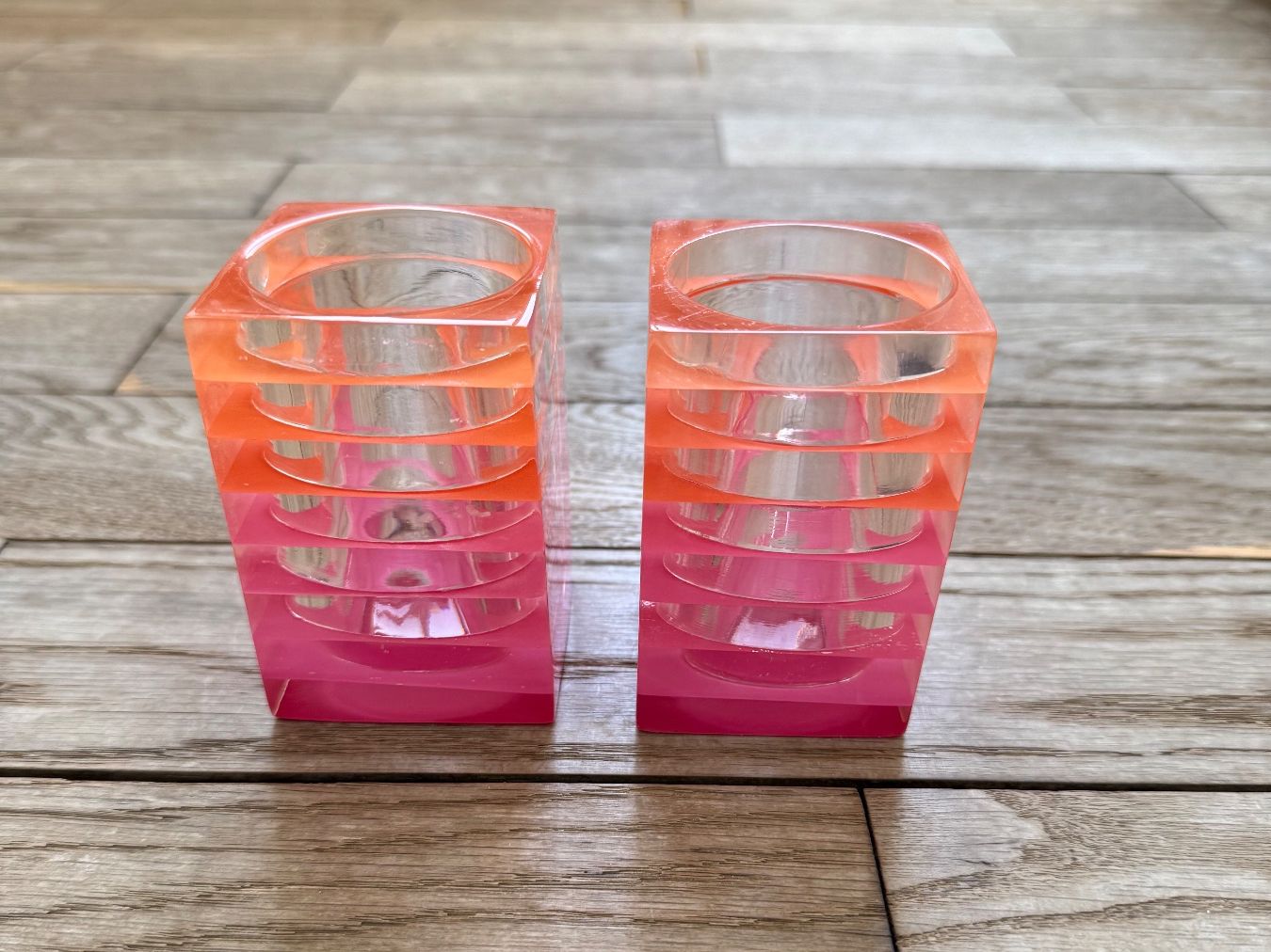 Interio Tutte le decorazioni: Retro Acrylglasbehälter Interio – Usato da Luzern venduto da Mamutpe