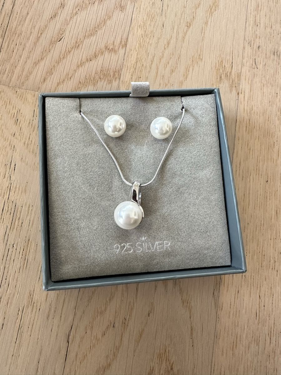 Autres bijoux: Kette mit Ohrstecker  – D'occasion à Kleinandelfingen par Elader 1