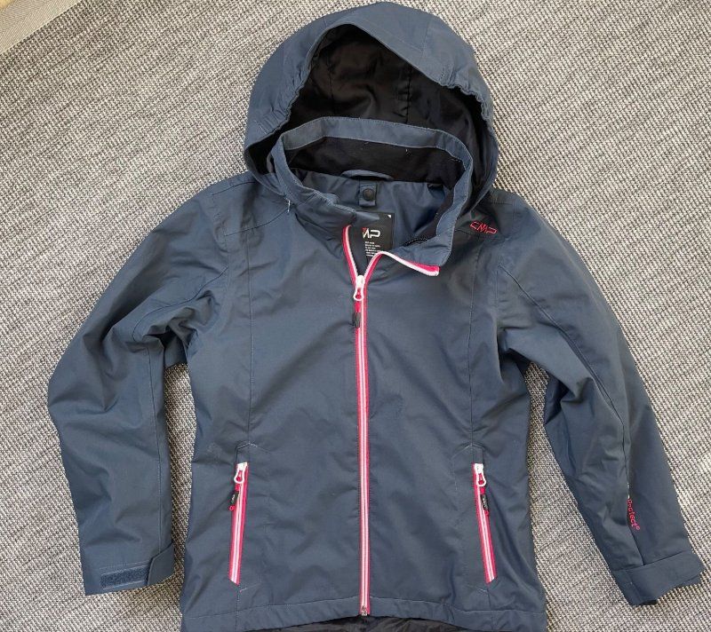 CMP Jacken & Mäntel: CMP Funktionsjacke 3 in 1 140 – Gebraucht aus Steckborn von eve.su