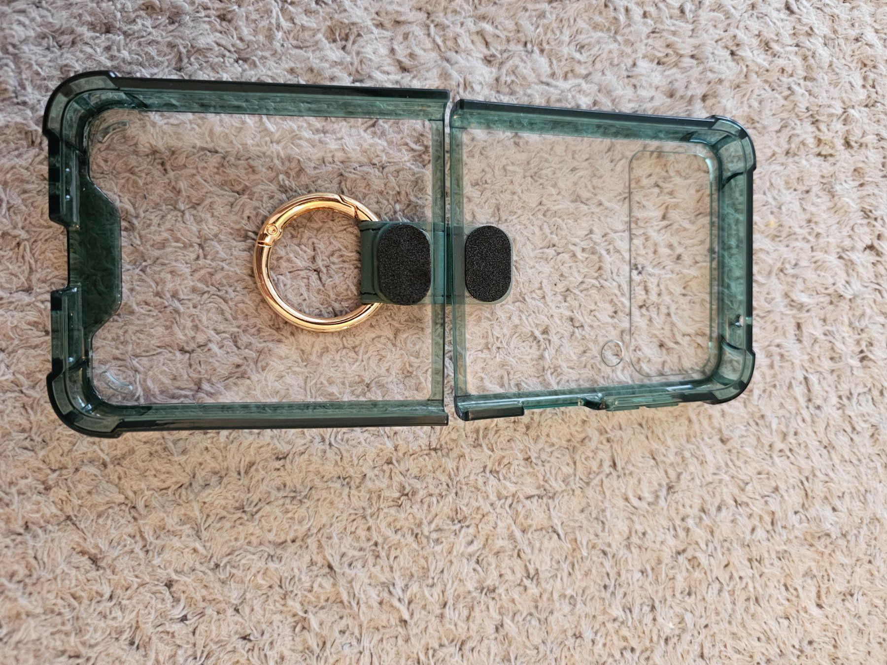 Samsung Cover & Protezioni schermo: Samsung Z Flip 3 Silikon Hülle mit Ring – Nuovo e nell'imballaggio originale da Zürich venduto da tanner83