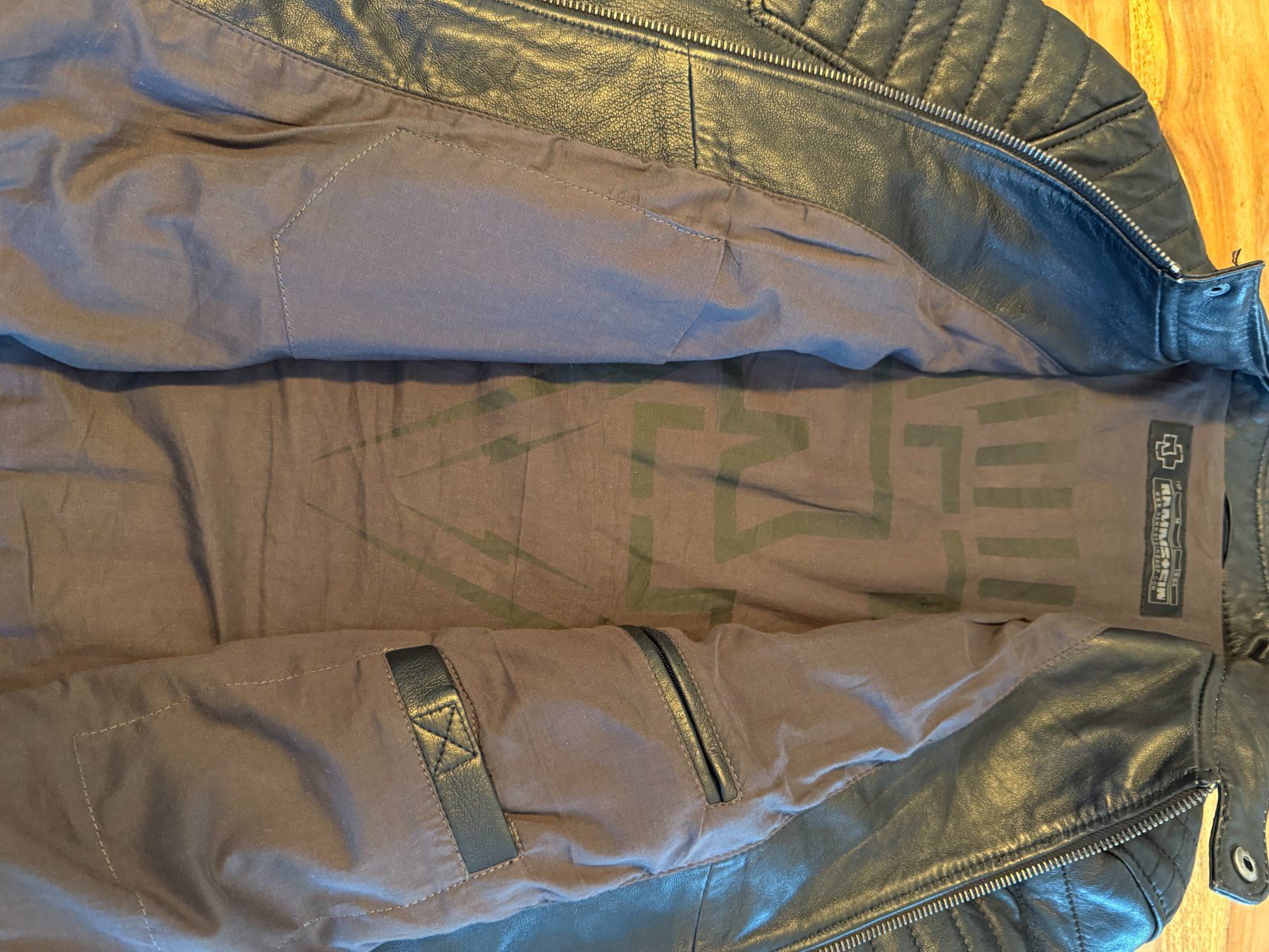 Giacche: Rammstein Lederjacke – Usato da Windisch venduto da Losdosquatros 7