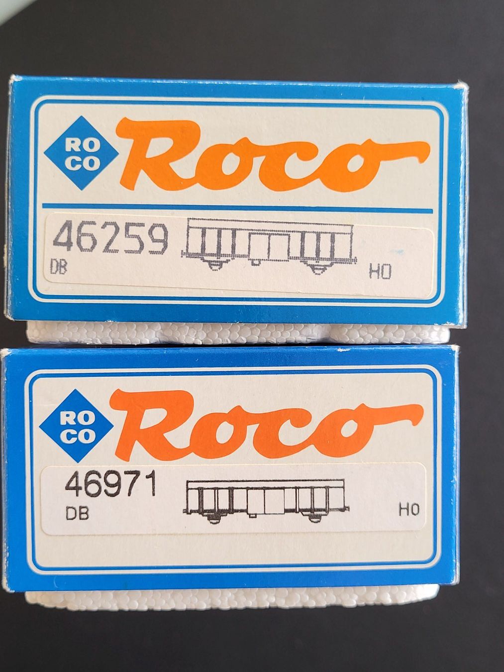 Roco Modellini di ferrovie: H0 ROCO DB 2 Stk. Güterzugbegleitwagen – Usato da Oberburg venduto da sensetal 6