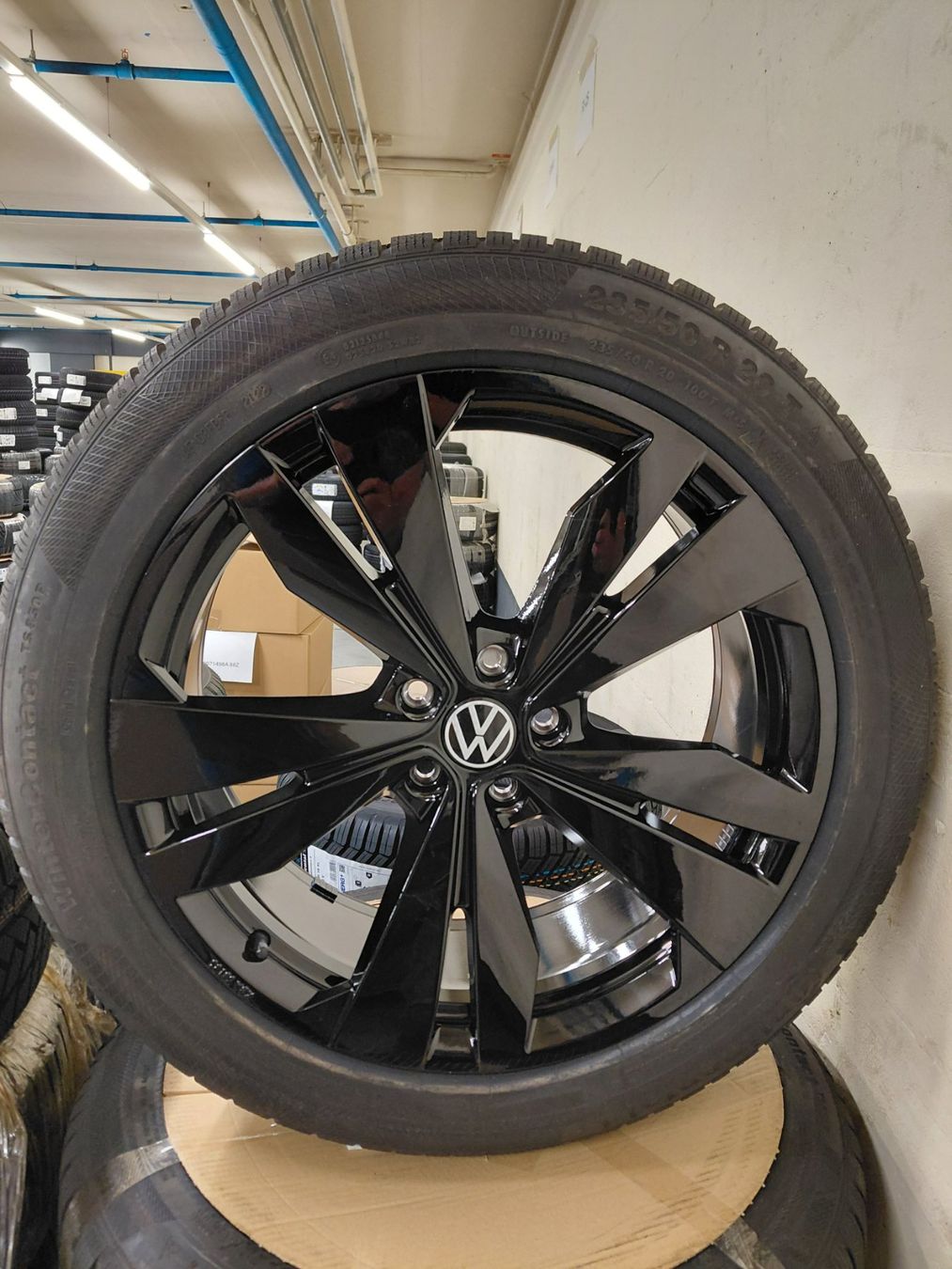 Volkswagen Pneumatici & Ruote complete: Winterkomplettradsatz 20 Zoll ID.4 – Nuovo (secondo la descrizione) da Bern venduto da amagbern 1