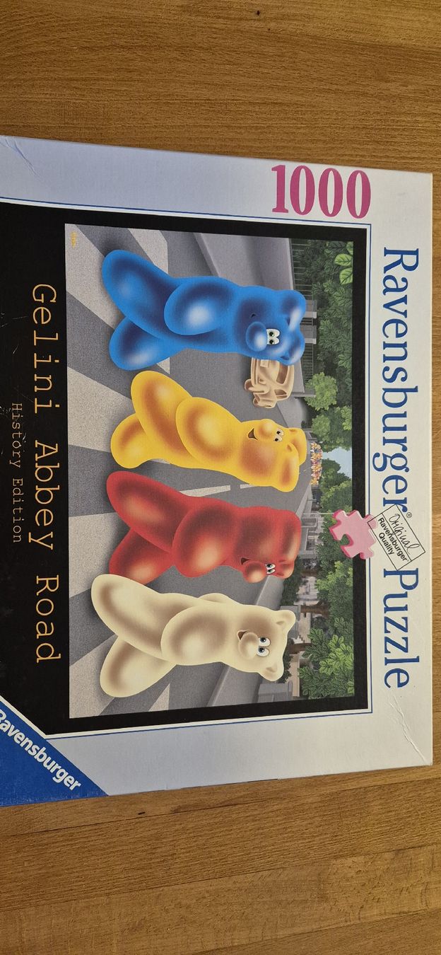 Ravensburger Puzzles: Puzzle zu verkaufen – D'occasion à Boniswil par sel_haeusi