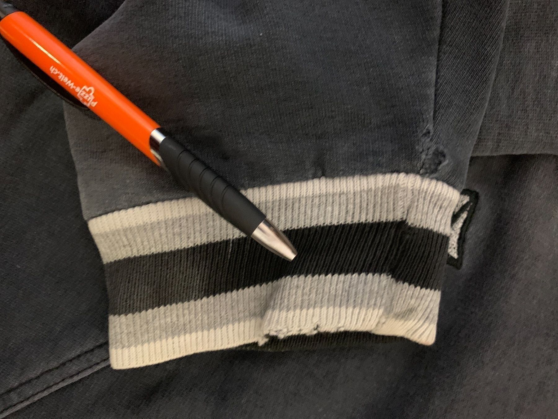 Pullover & Sweatshirts: Karl Kani Sweatshirt L – Gebraucht aus Uster von ERIC7777777 3