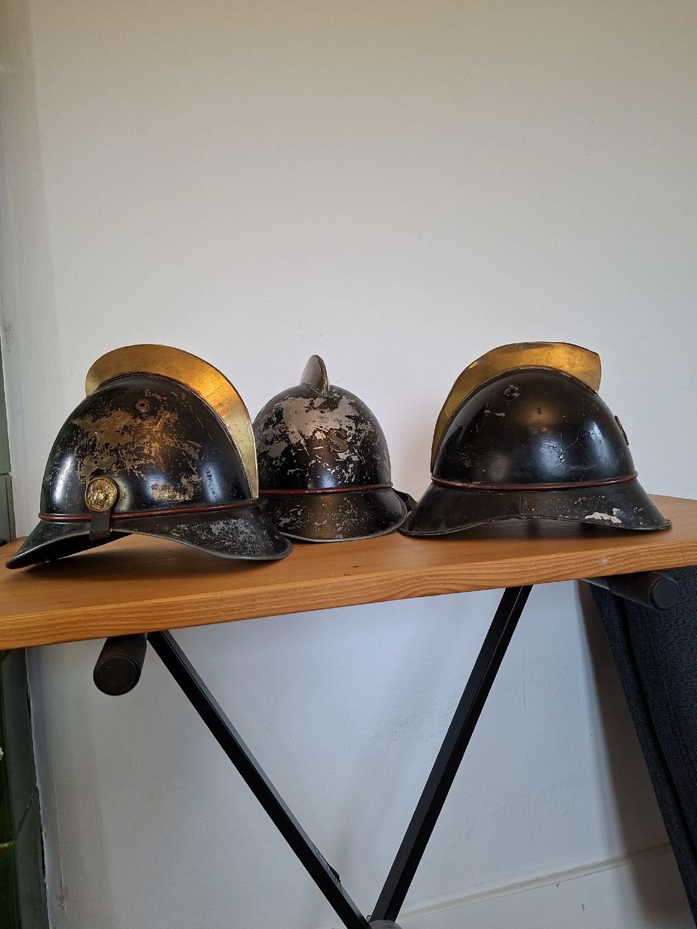 Pompieri: Antike Feuerwehrhelme  3 Stk. – Usato da Ipsach venduto da jpbo 8
