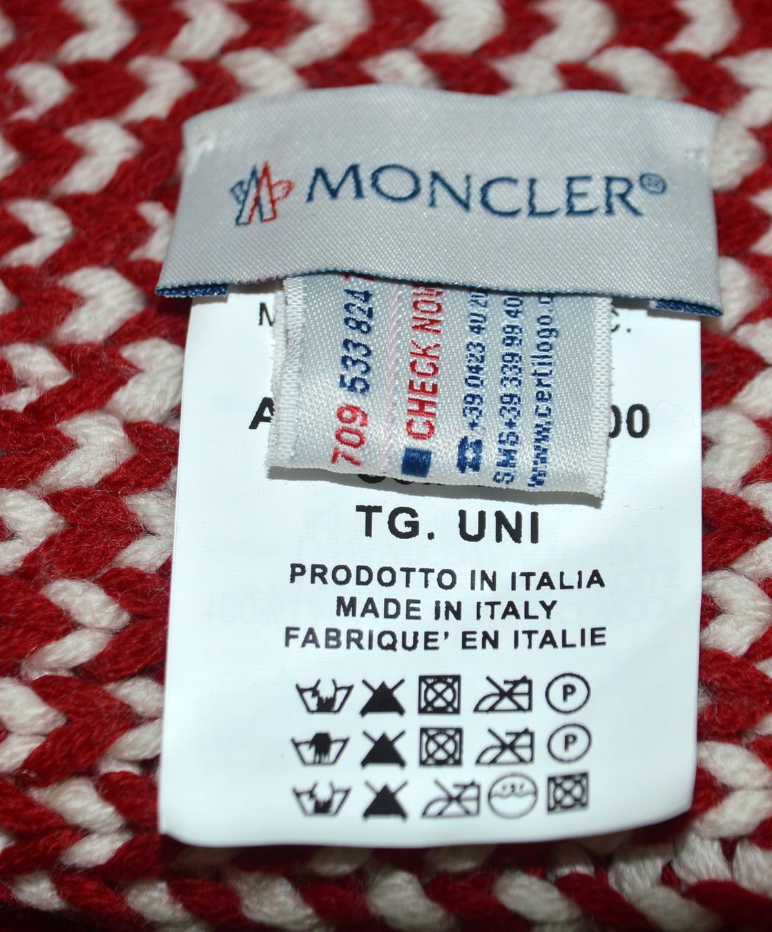 Moncler Foulard & Sciarpe: Moncler Schal / écharpe 225 x 35 cm – Usato da Collonges venduto da Auganien 7