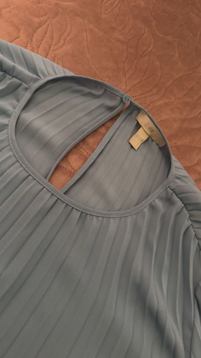 Camicette: Leichtes H&M Blusenshirt mit Glockenärmeln, Gr. 36 – Nuovo (secondo la descrizione) da Spreitenbach venduto da rez_8cwl 2