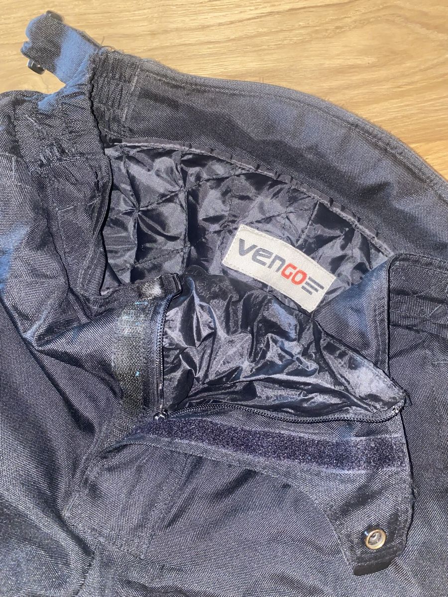 Pantaloni: Motorrad Sicherheitshose – Usato da Aefligen venduto da jae_q9yf 1