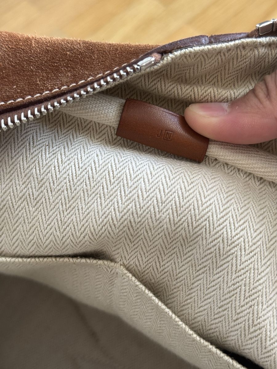 Hermès Sacs femmes: Hermes Victoria II 43 – D'occasion à Genève par luc_5q8p 8