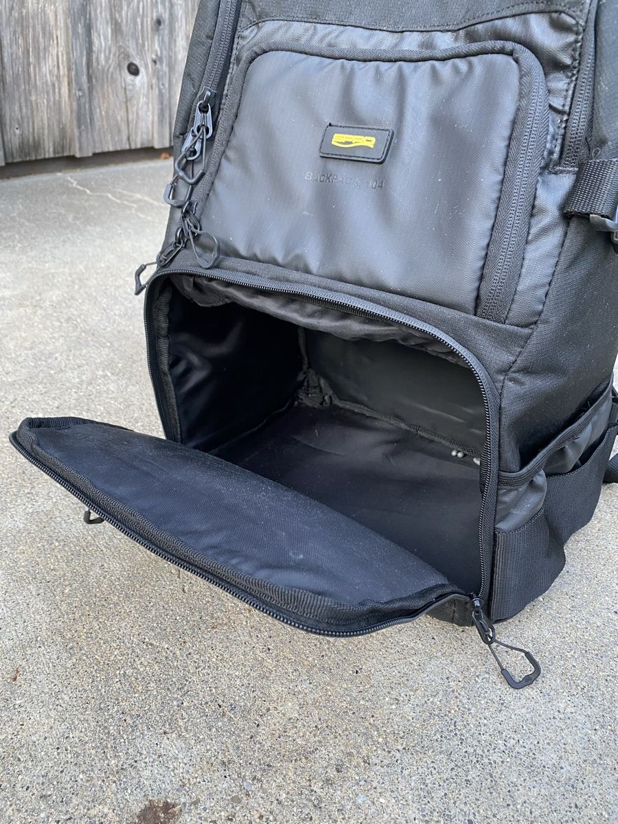 Zaini: SPRO Backpack 104 schwarz guter Zustand – Usato da Zürich venduto da outdoor-cow 1