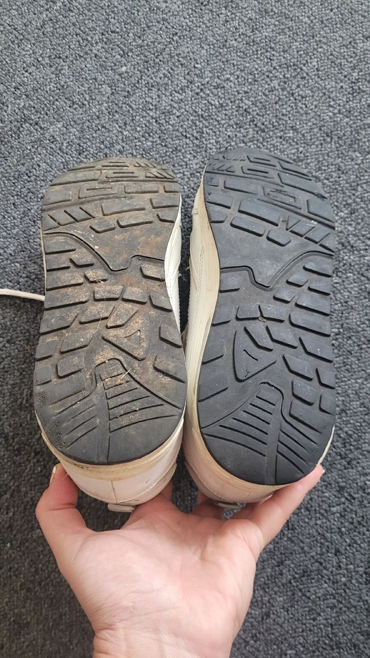 Scarpe da uomo: Herren-Sneakers Marke INSIDE, Gr.42 – Usato da Schöfflisdorf venduto da CrRG21 3