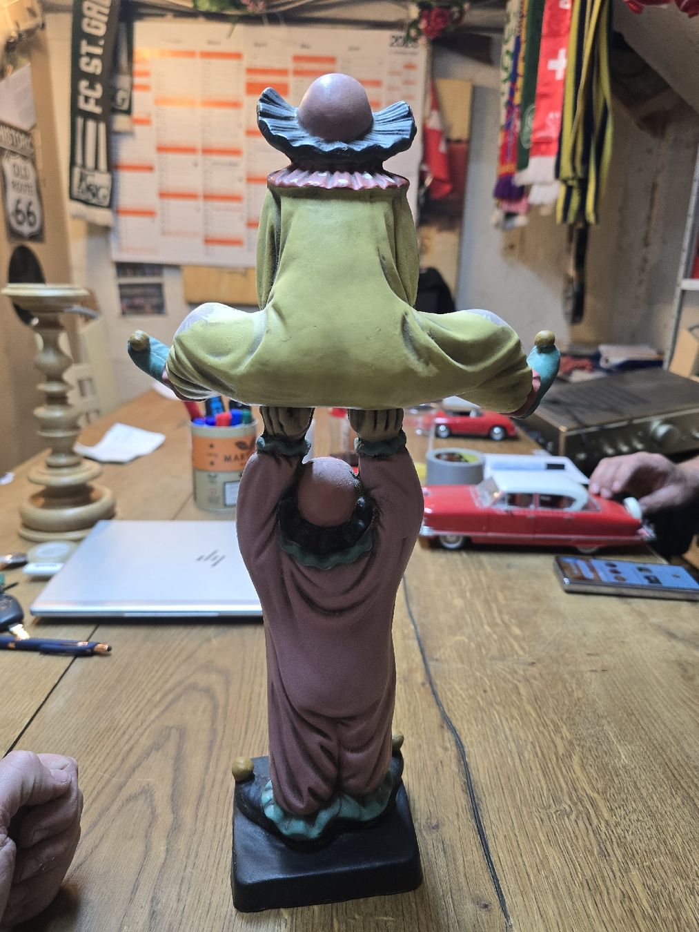 Figuren: alte Clown-Figur "Bockspringen" 42cm hoch (S2) – Gebraucht aus Rorschach von TimelessTrading 1
