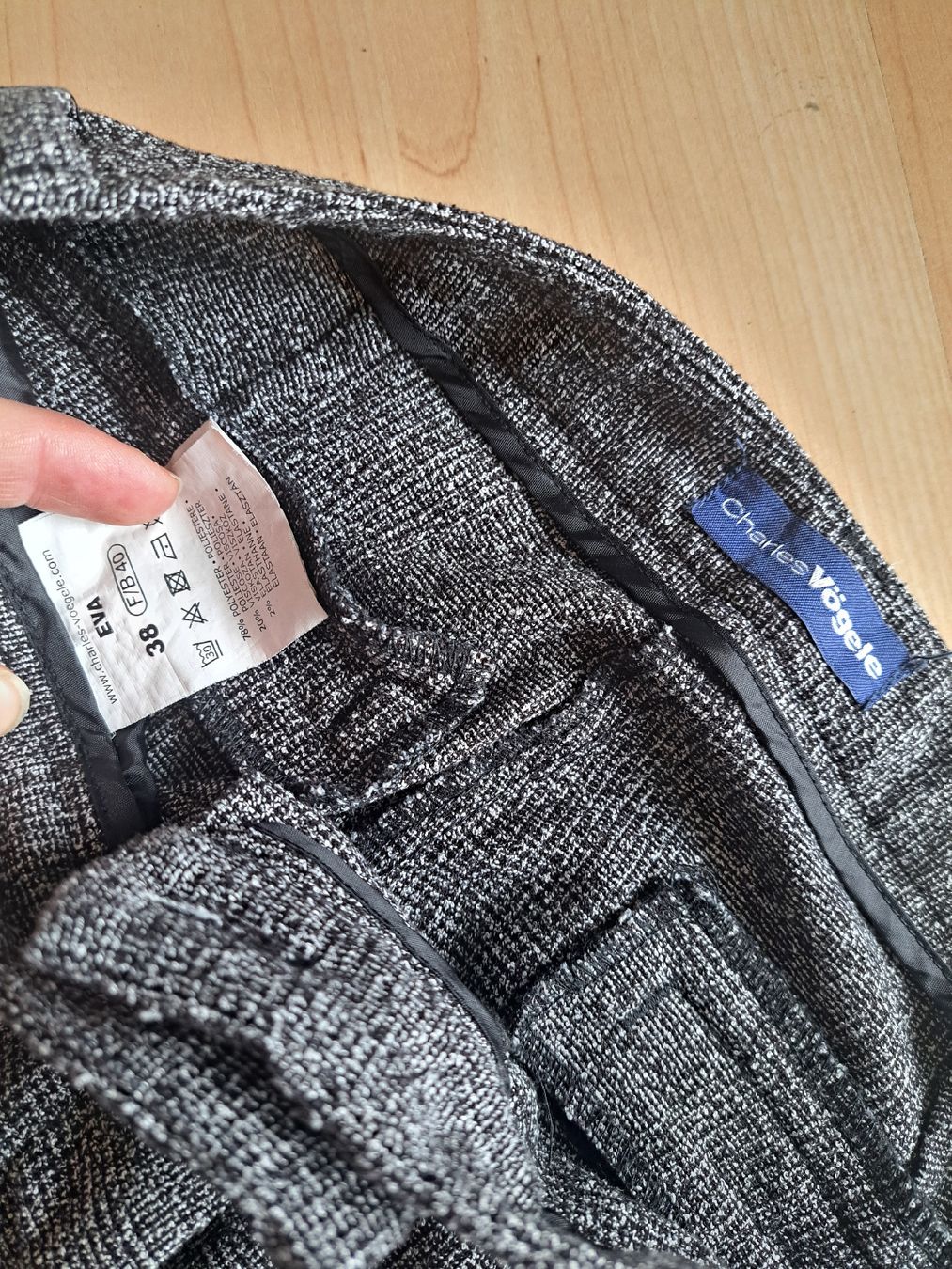 Pantaloni: Elegante Hose mit Seitentaschen Grösse 38 – Usato da Urdorf venduto da Yvonne008 2