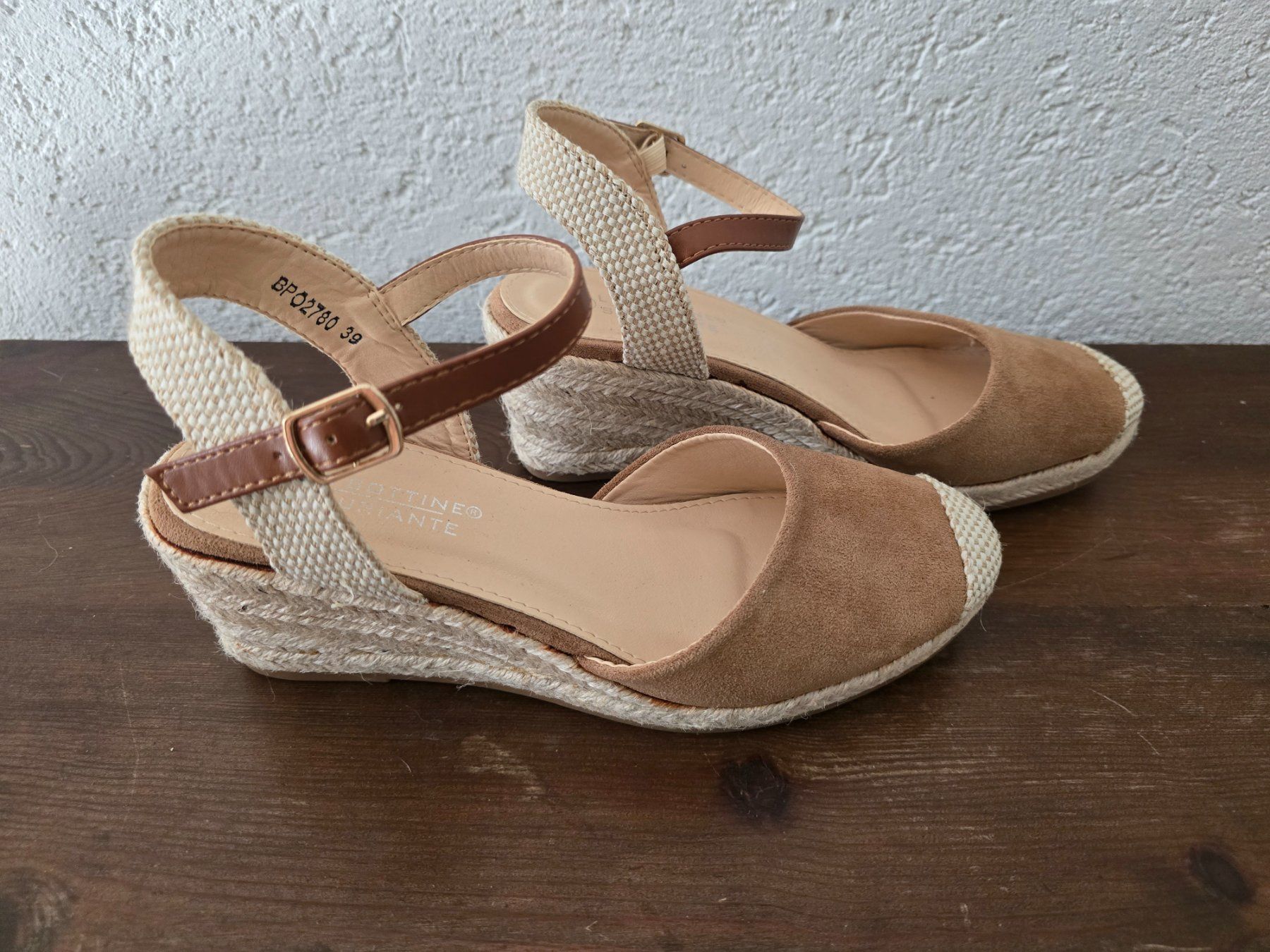 Damenschuhe: Espadrilles compensées 39 – Neu (gemäss Beschreibung) aus La Neuveville von Diamise 2