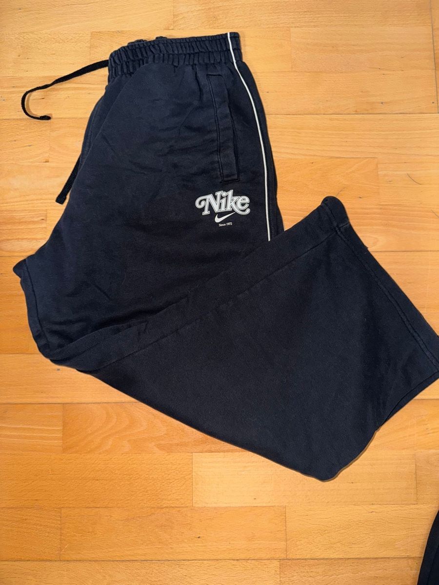 Nike Pantaloni: Trainerhosen – Usato da Zürich venduto da Nelva83 4