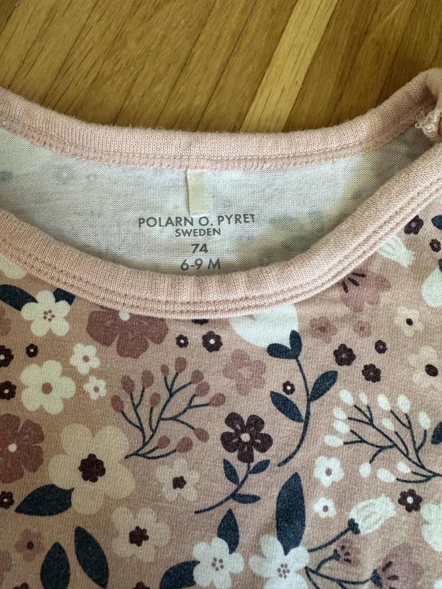 Hemden, Tops & T-Shirts: Body Polarn o Pyret, Gr 74/80, top Qualität – Gebraucht aus Zürich von Freudefant 1