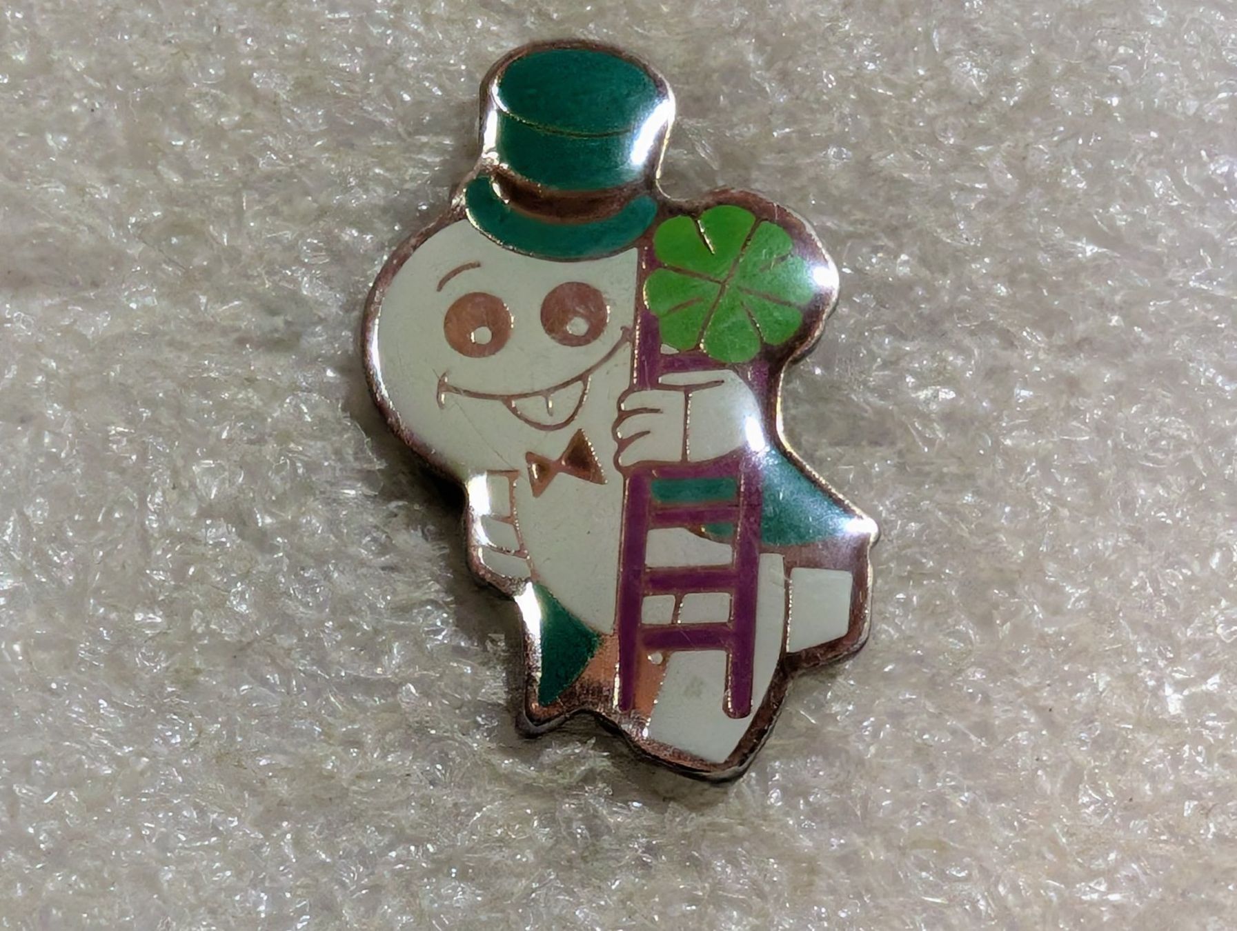 Placchette & Badge: Ansteckpin 3: Maga Bio – Usato da Oppligen venduto da Pin-Fall-Shop